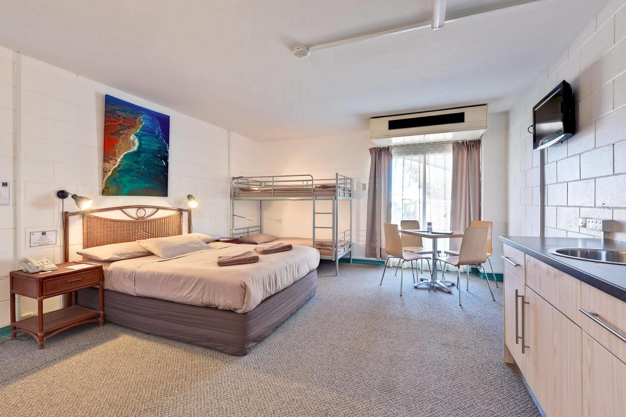Sea Breeze Resort إكسماوث المظهر الخارجي الصورة