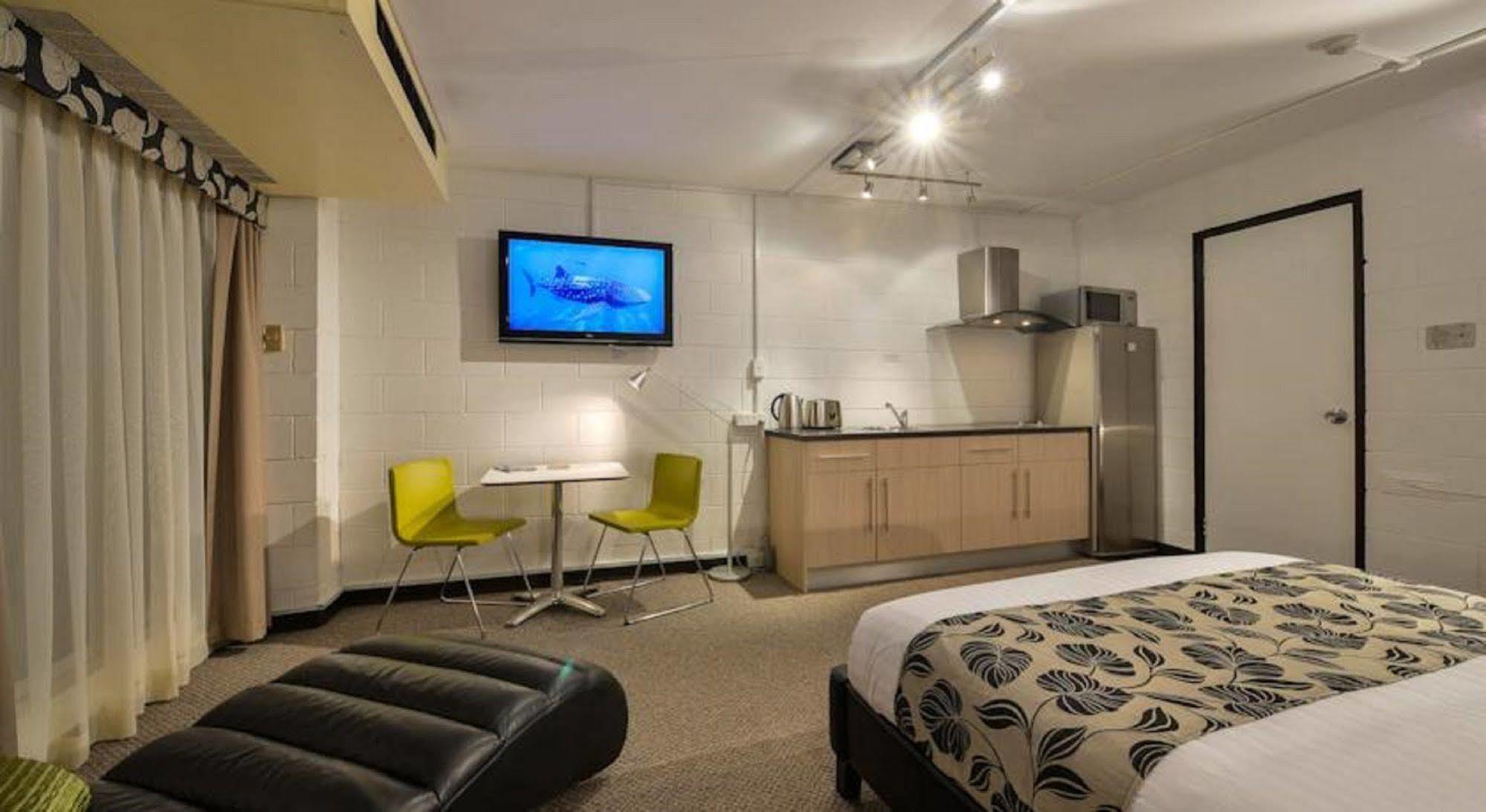 Sea Breeze Resort إكسماوث المظهر الخارجي الصورة