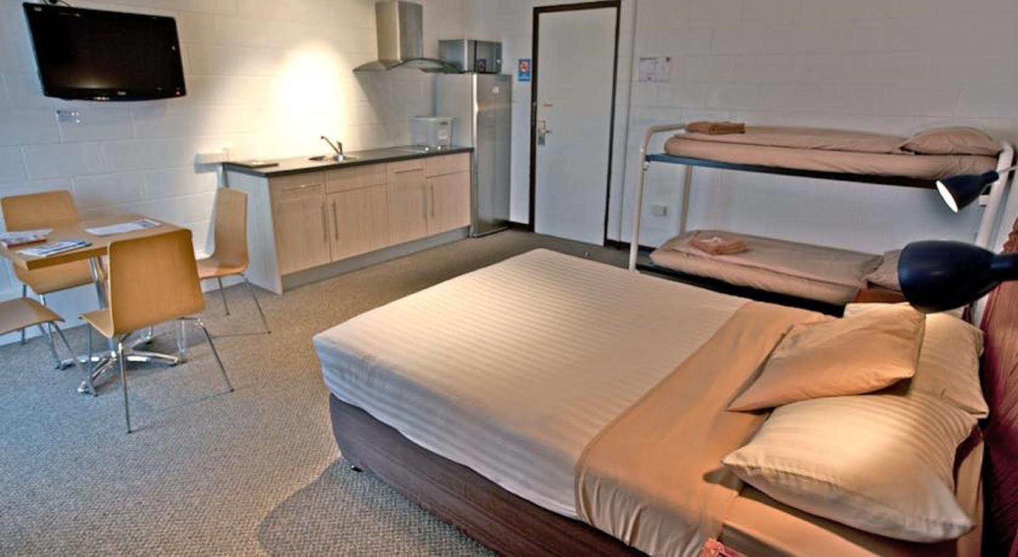 Sea Breeze Resort إكسماوث المظهر الخارجي الصورة